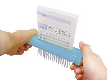 Portable Hand-operated Paper Shredder